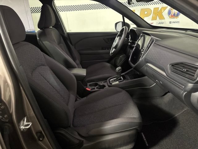 Used 2025 Subaru Forester Premium AWD/4WD image 15