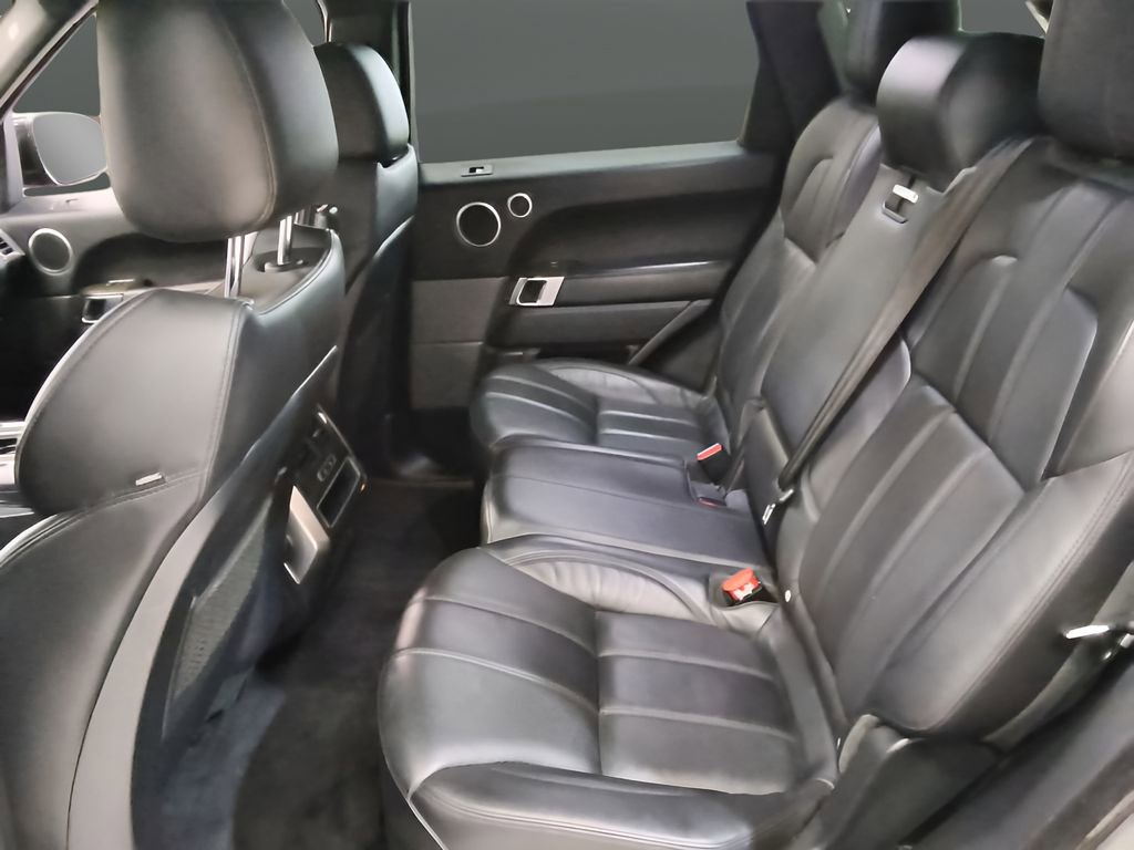 Used 2017 Land Rover Range Rover Sport SE AWD/4WD image 31