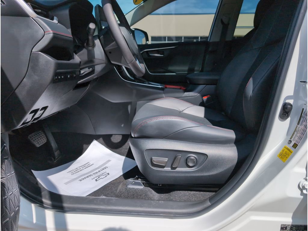 Used 2024 Toyota RAV4 TRD Off-Road image 24