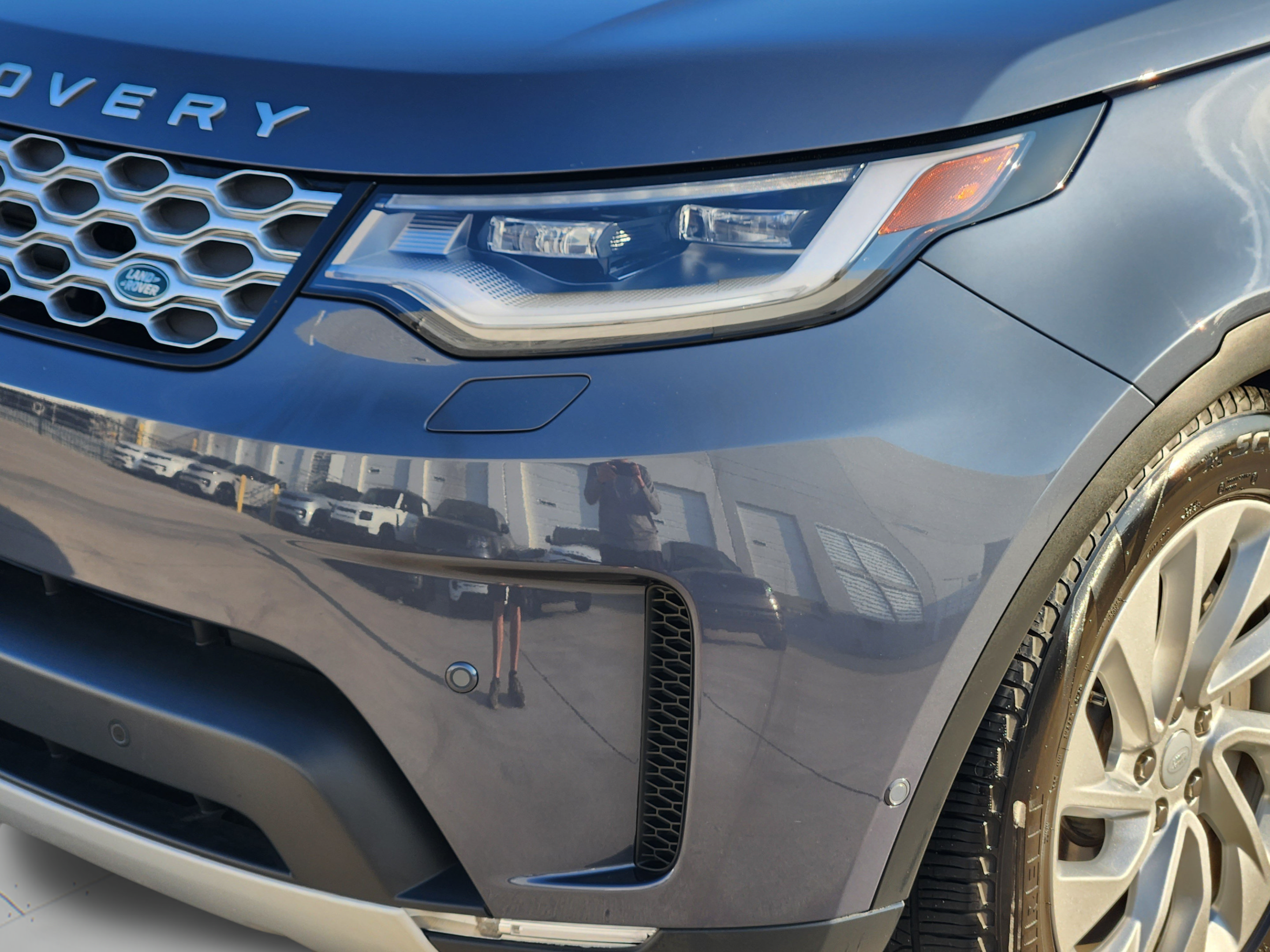 Used 2026 Land Rover Discovery S AWD/4WD image 34
