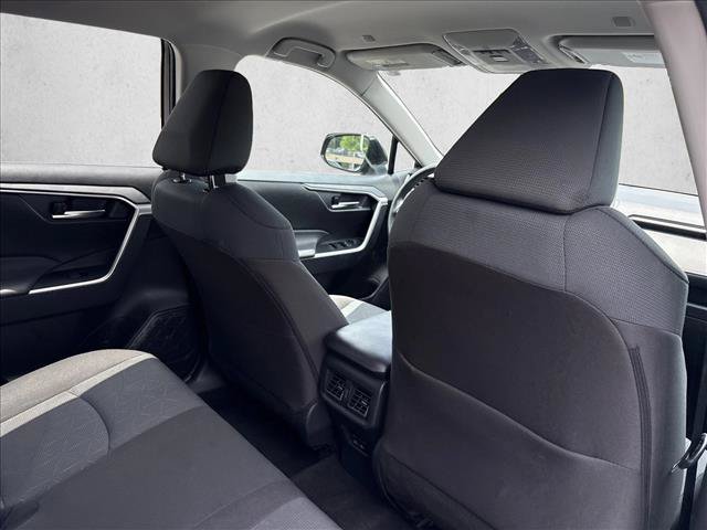 Certified 2025 Toyota RAV4 XLE FWD image 22