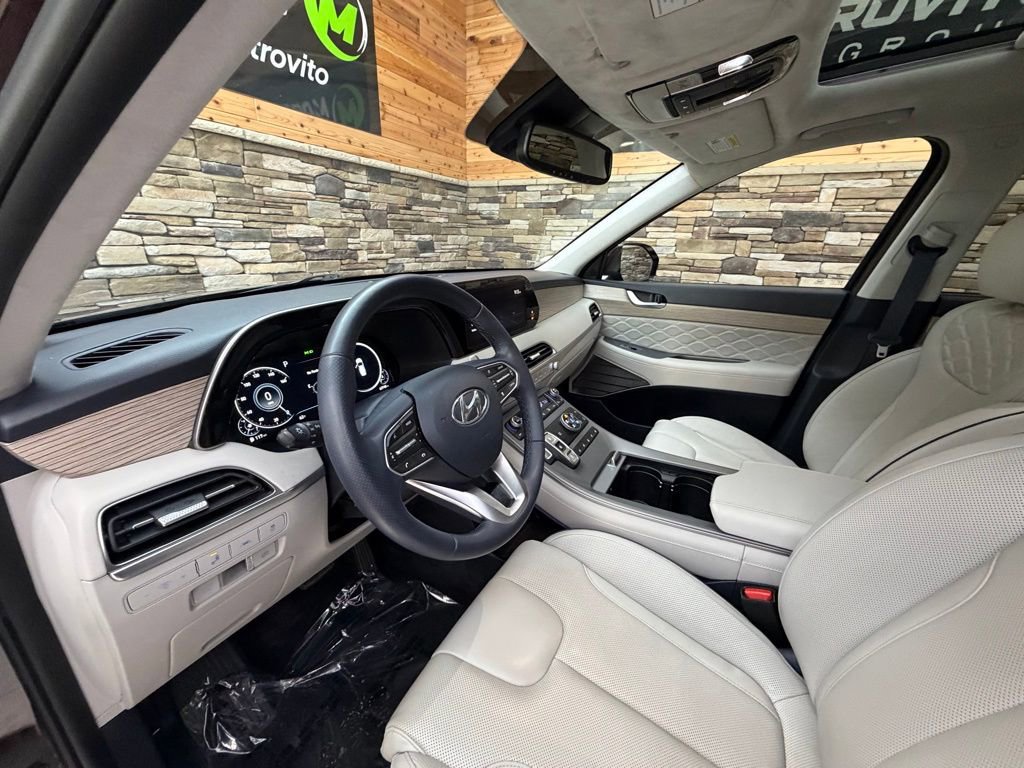 Used 2021 Hyundai Palisade Calligraphy image 9