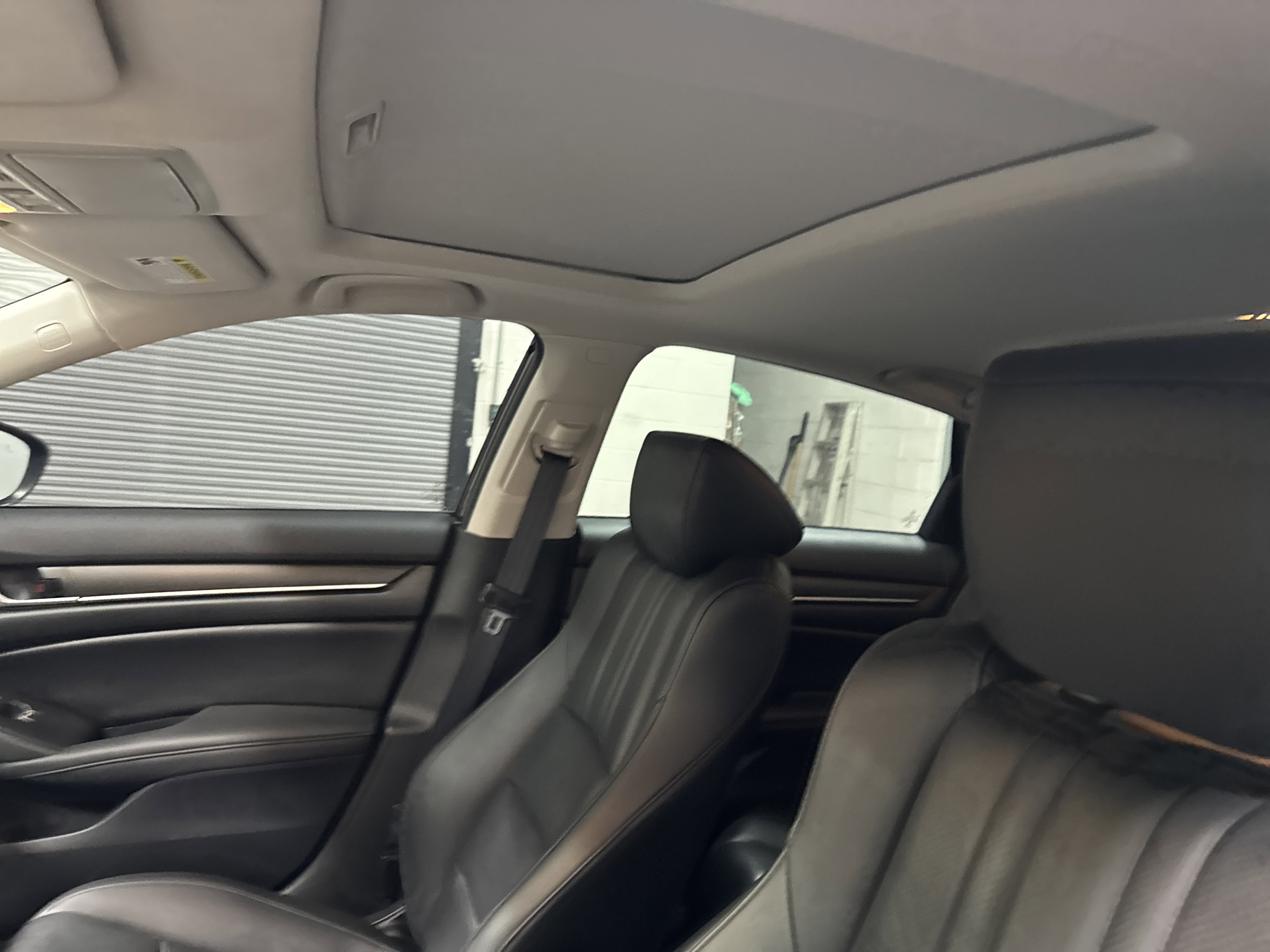 Used 2021 Honda Accord Touring image 12