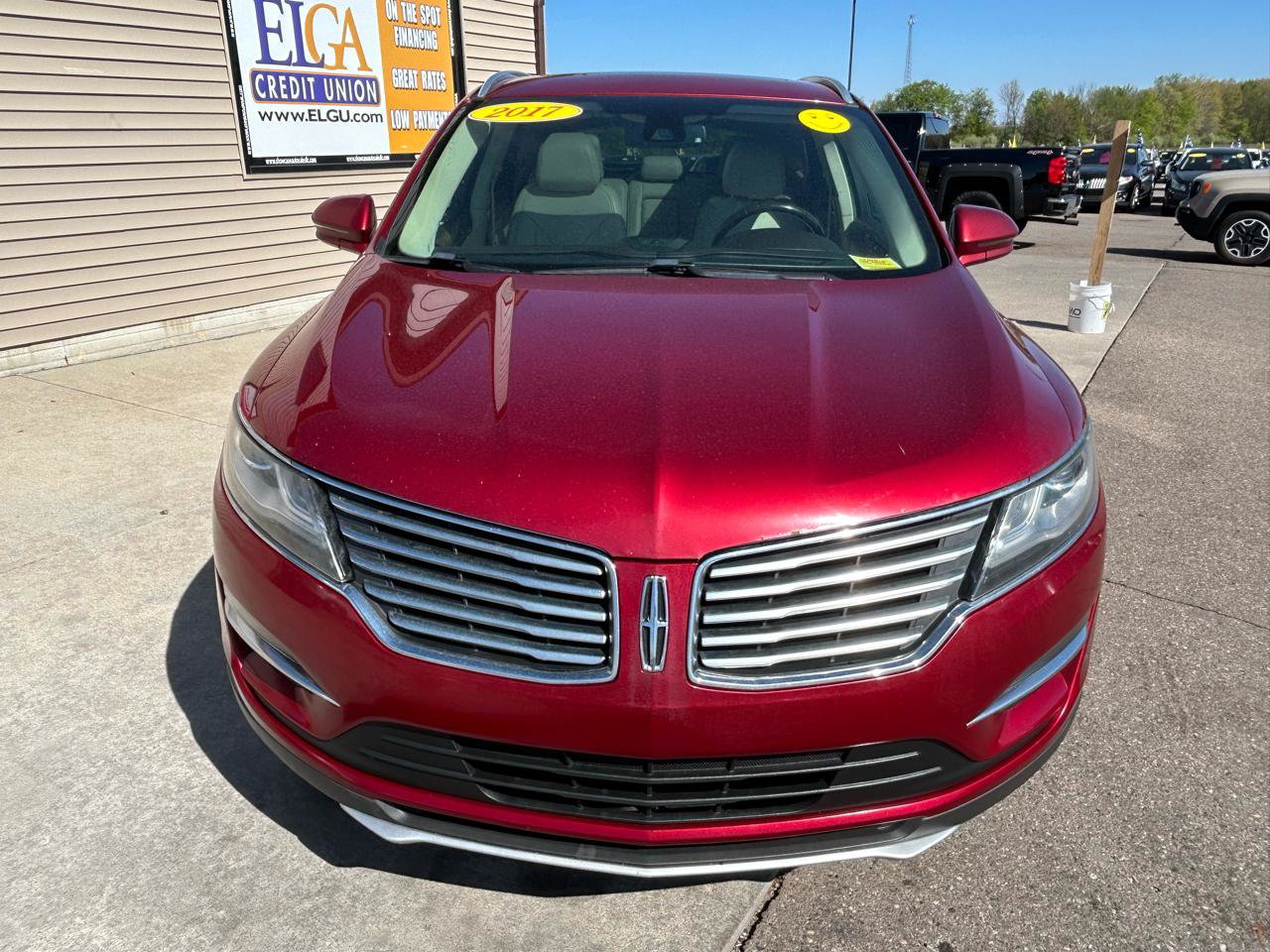 Used 2017 Lincoln MKC Reserve AWD/4WD image 2