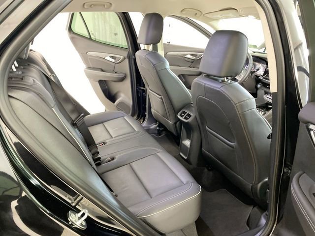 Used 2023 Buick Envision Essence AWD/4WD image 32