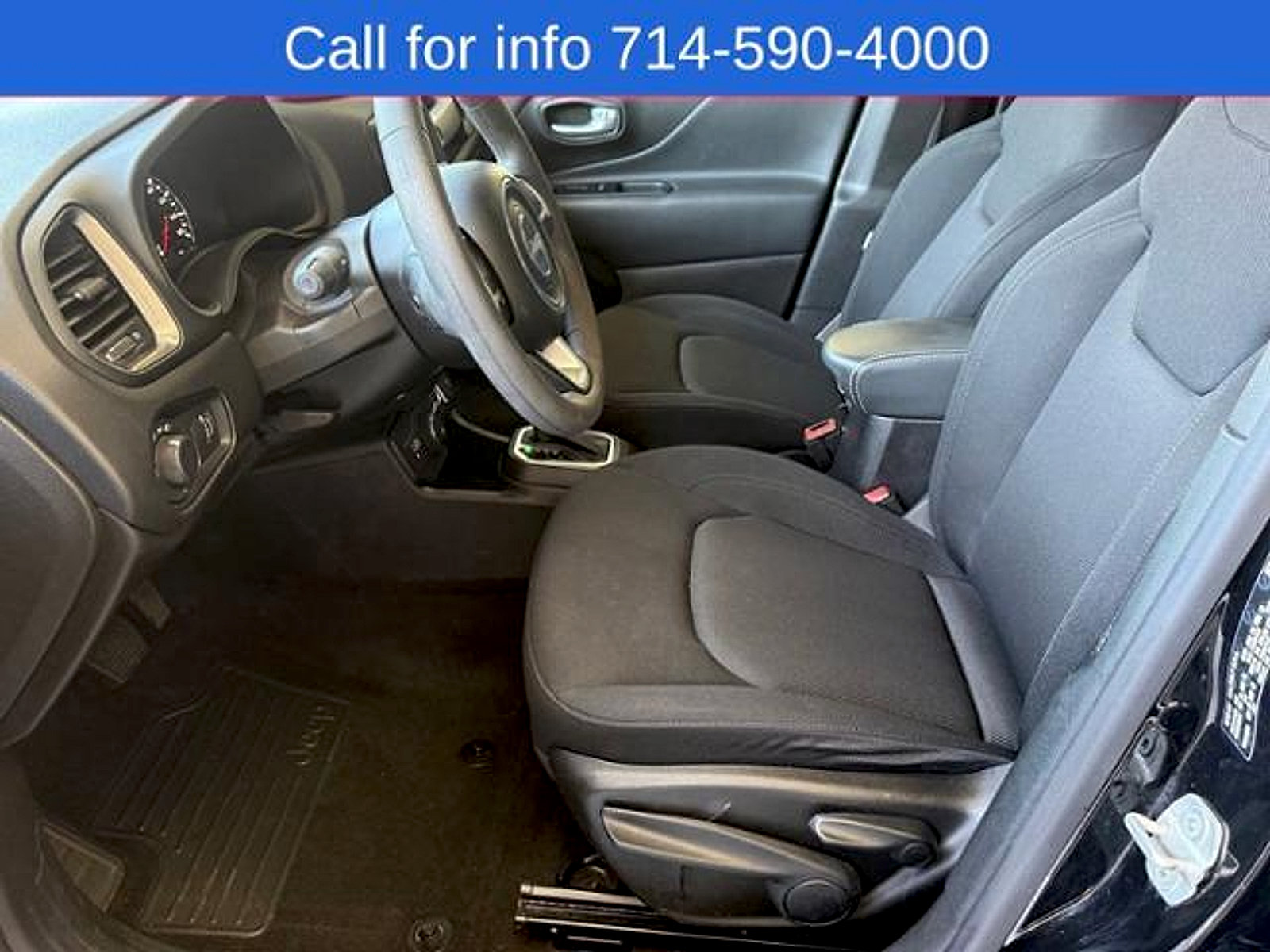 Used 2023 Jeep Renegade Latitude AWD/4WD image 14