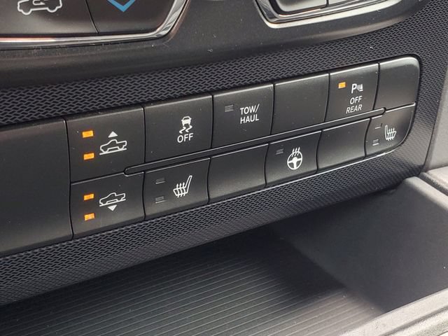 Used 2018 RAM 1500 Rebel w/ Luxury Group AWD/4WD image 25