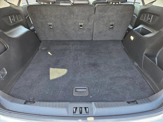 Used 2024 Ford Edge SEL w/ Convenience Package image 6