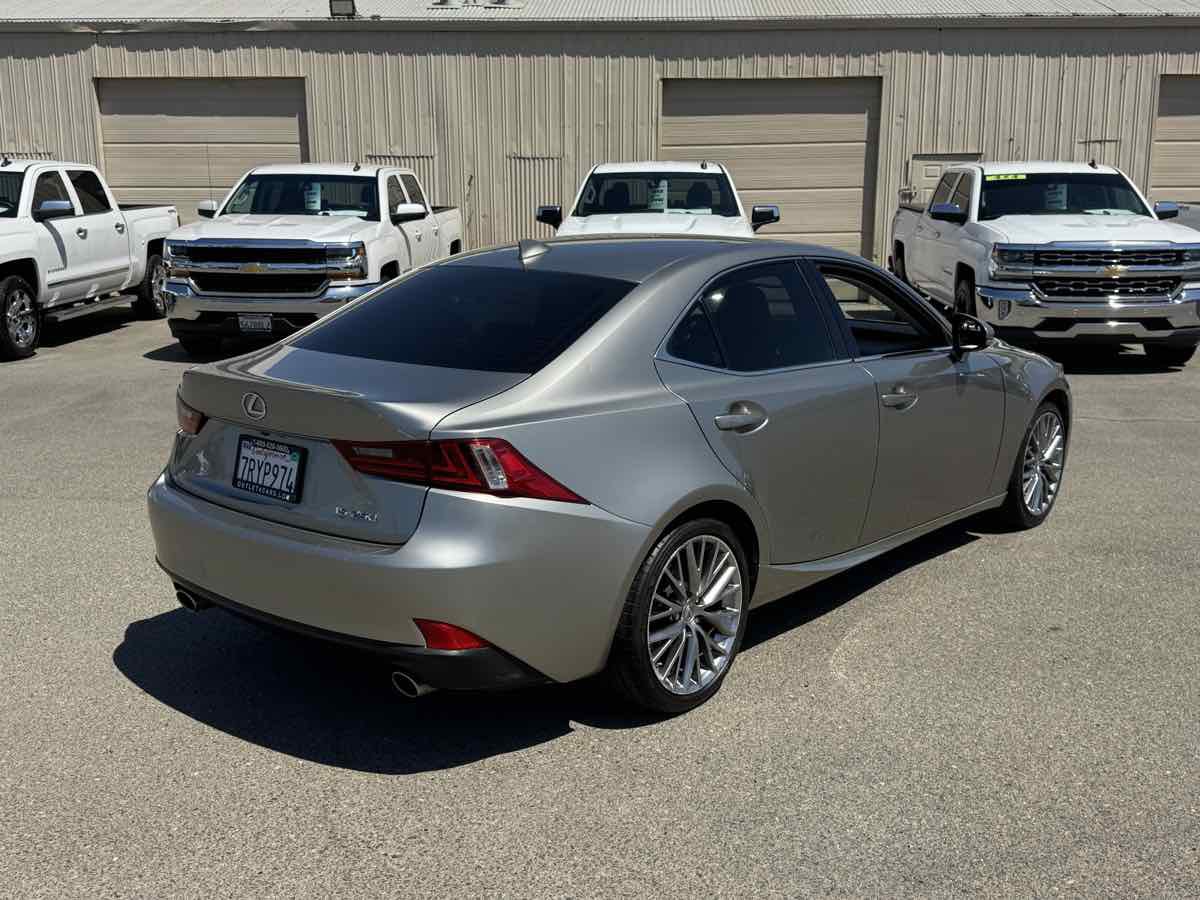 Used 2014 Lexus IS 250 w/ Navigation Package RWD image 9
