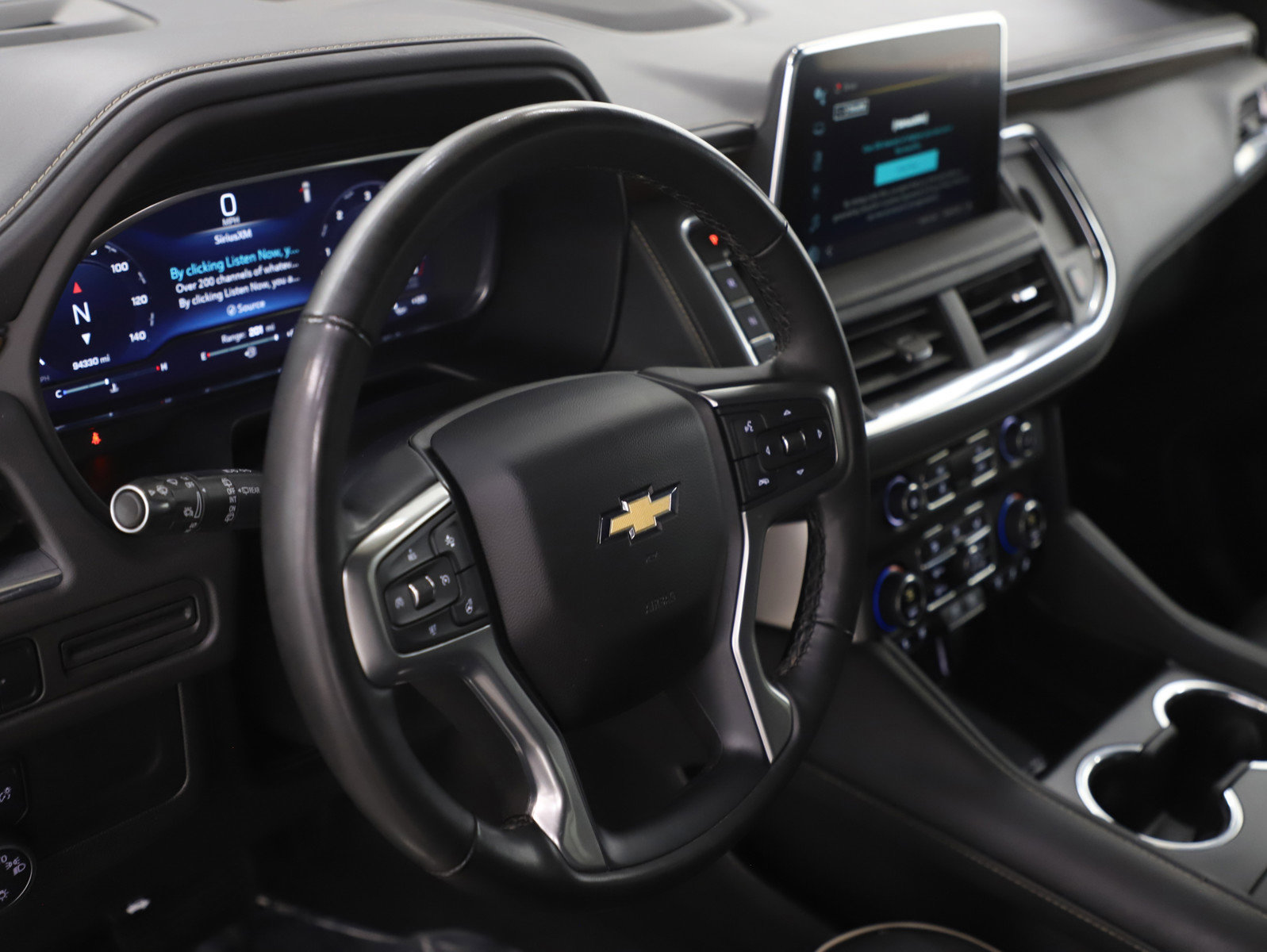 Used 2023 Chevrolet Suburban Premier AWD/4WD image 24