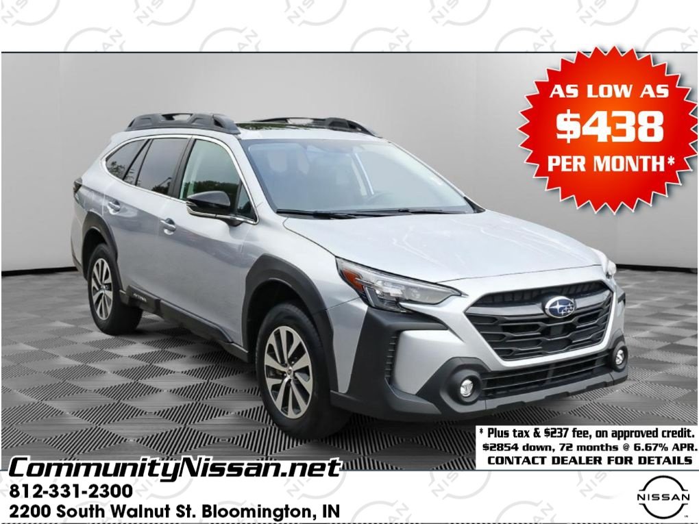 Used 2025 Subaru Outback Premium AWD/4WD image 1