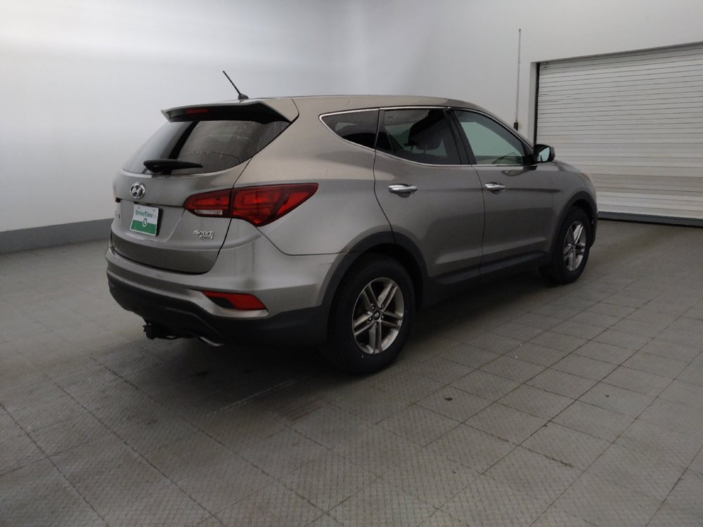 Used 2018 Hyundai Santa Fe Sport AWD/4WD image 10