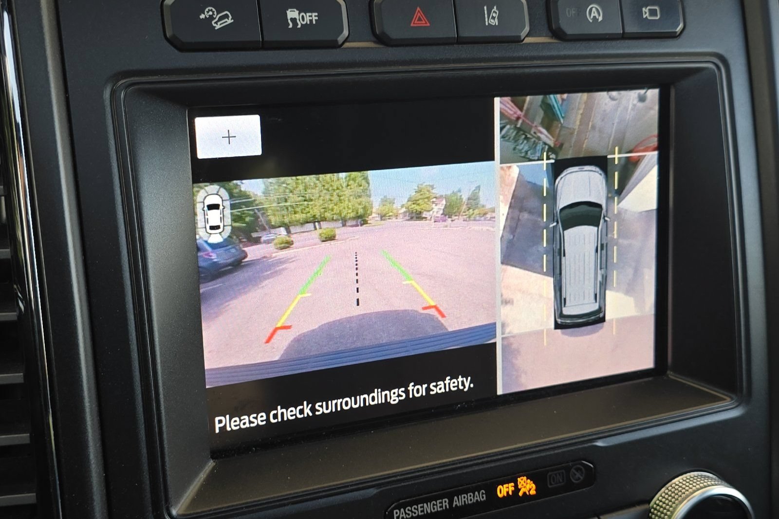 Used 2020 Ford Expedition Limited w/ Equipment Group 302A AWD/4WD image 20