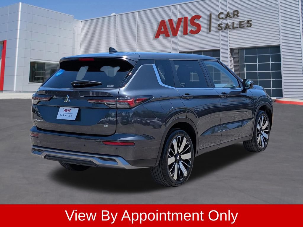 Used 2025 Mitsubishi Outlander SE AWD/4WD image 6