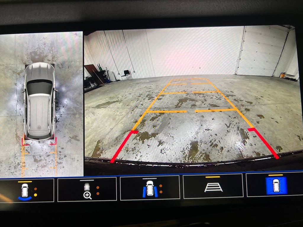 Certified 2023 Buick Envision Avenir image 25