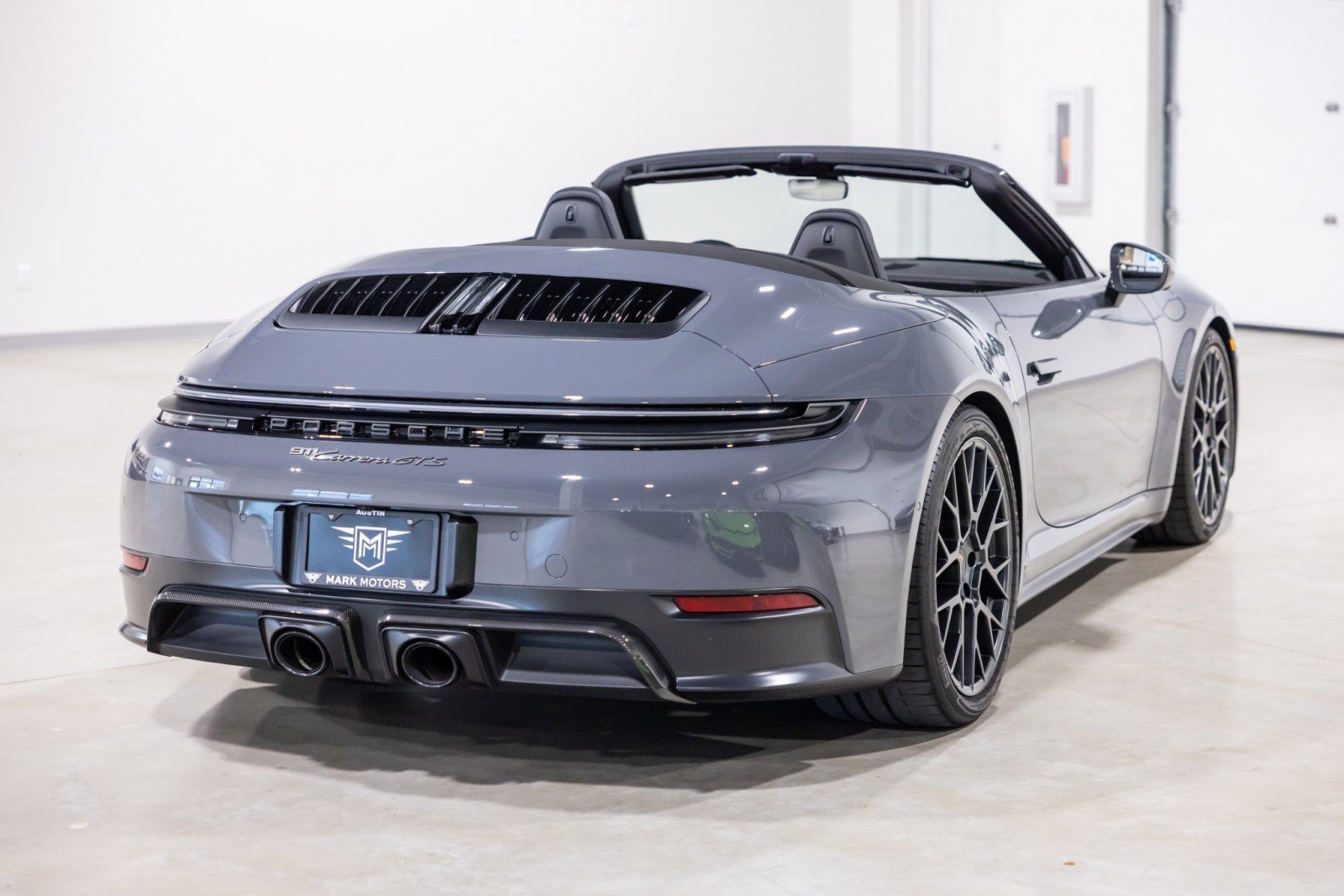 Used 2026 Porsche 911 GTS image 9