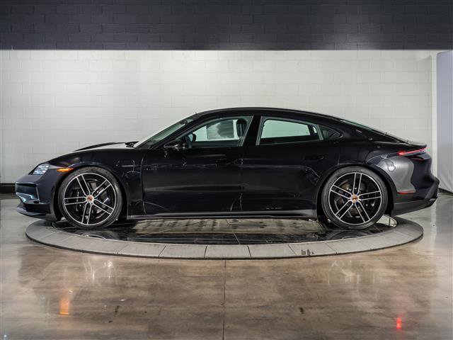 New 2026 Porsche Taycan 4S image 2