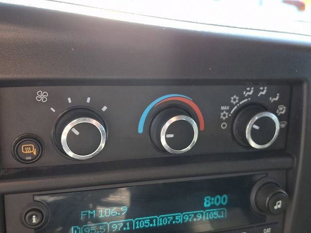 Used 2024 Chevrolet Express 2500 w/ Driver Convenience Package RWD image 26
