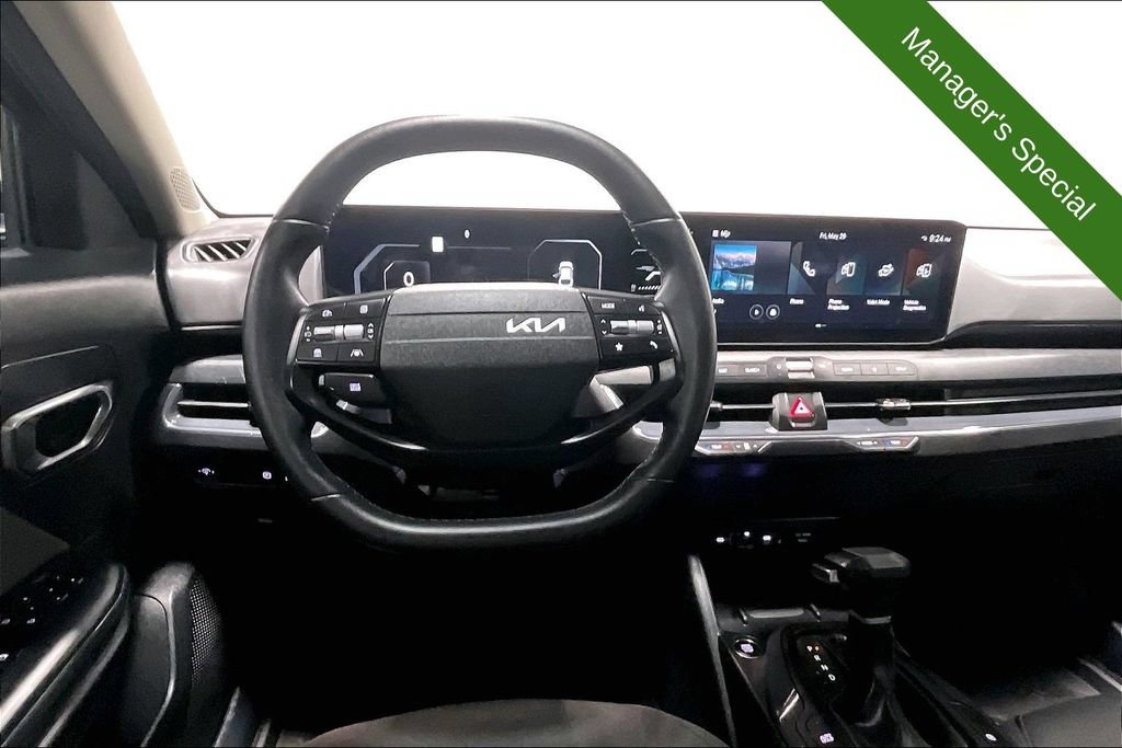 Used 2025 Kia K4 EX FWD image 6