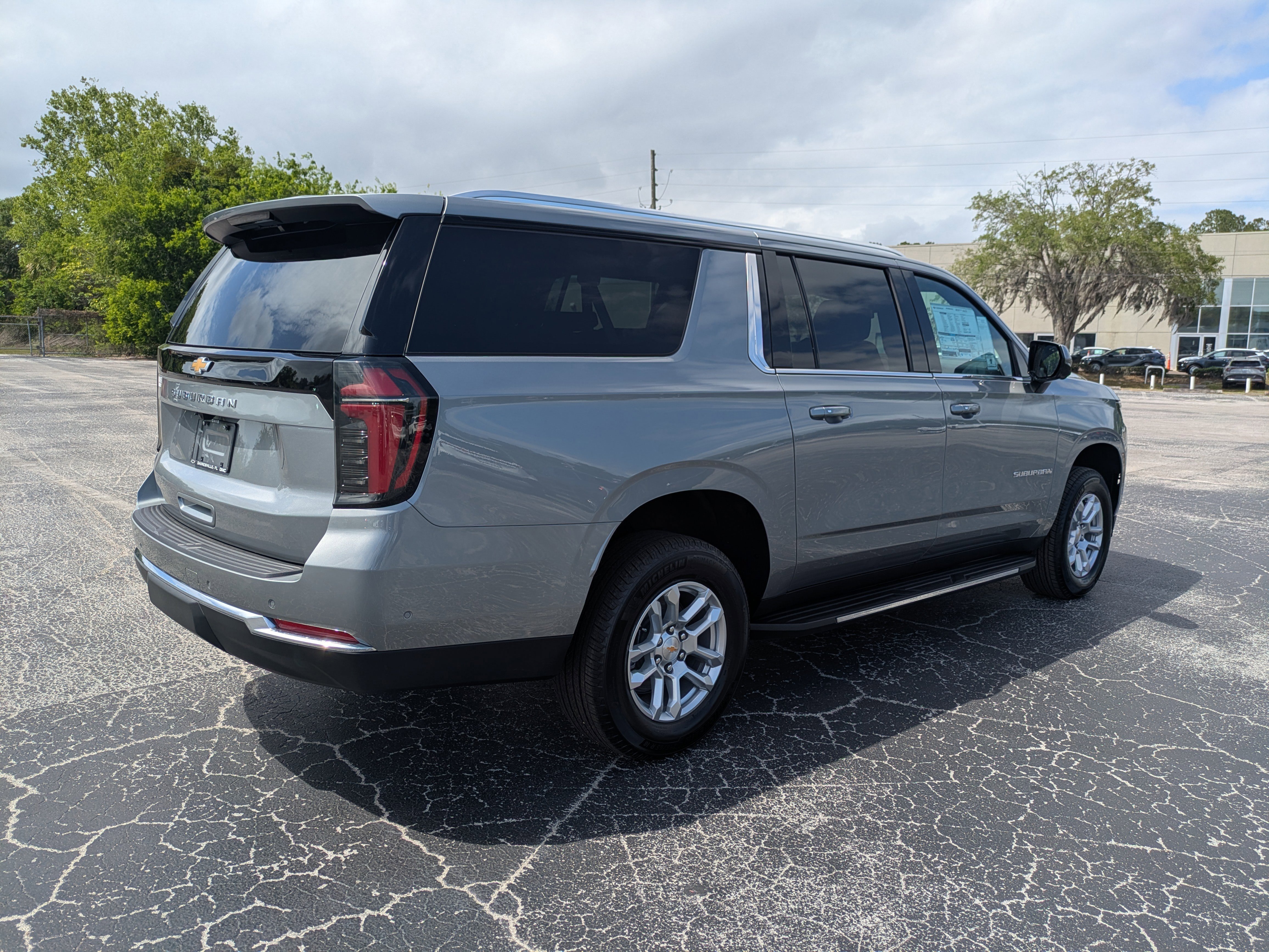 New 2026 Chevrolet Suburban LS RWD image 8