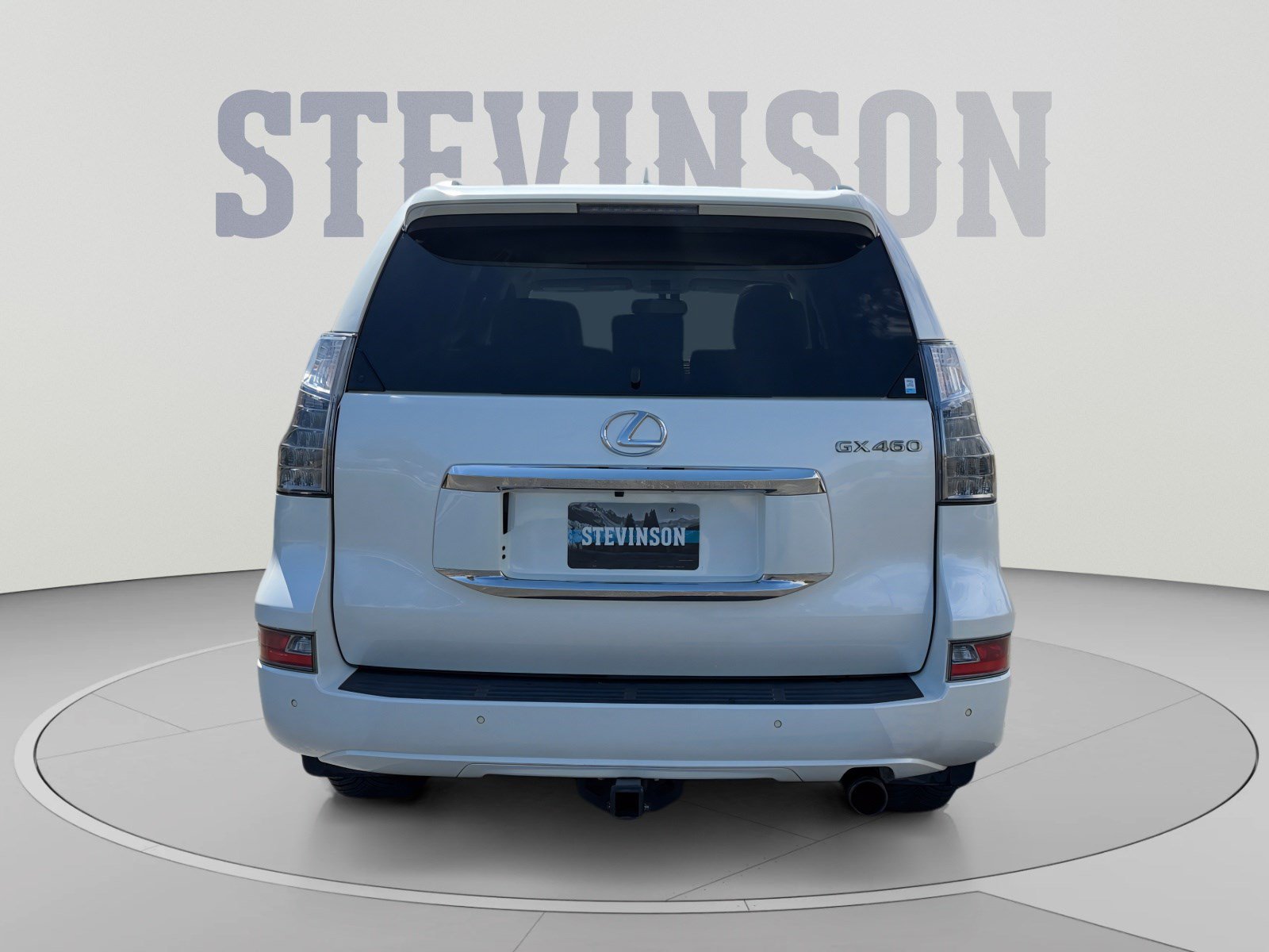 Used 2016 Lexus GX 460 Luxury w/ Preferred Accessory Package AWD/4WD image 4