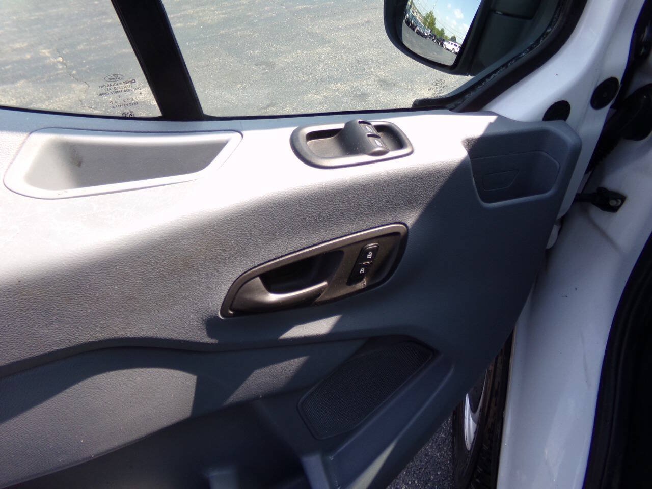 Used 2018 Ford Transit 150 130 Low Roof RWD image 26