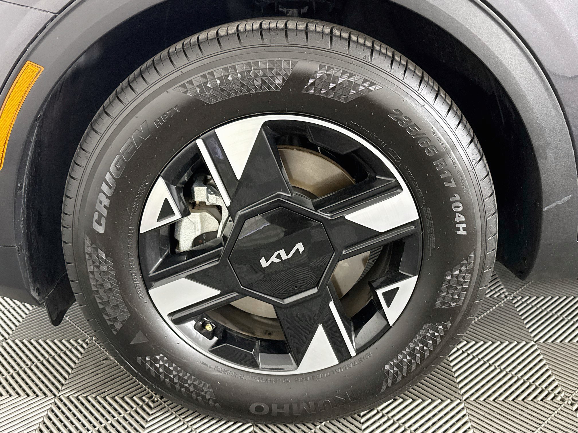 Used 2026 Kia Sportage LX FWD image 36