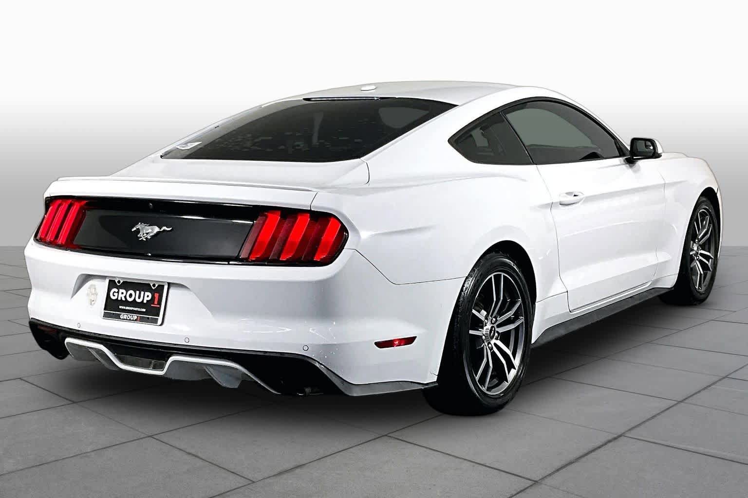 Used 2017 Ford Mustang Premium RWD image 11