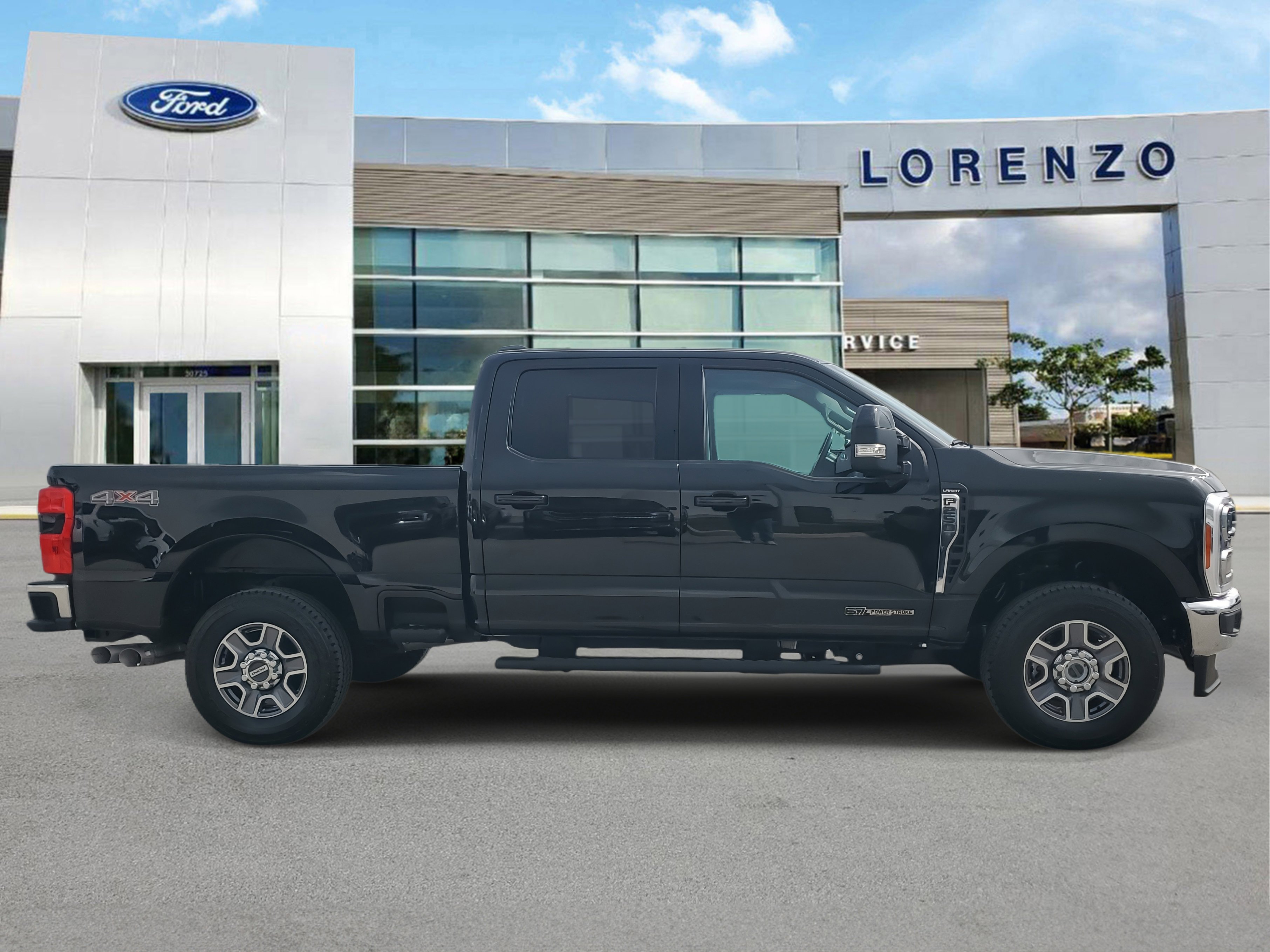 Used 2023 Ford F250 Lariat image 4
