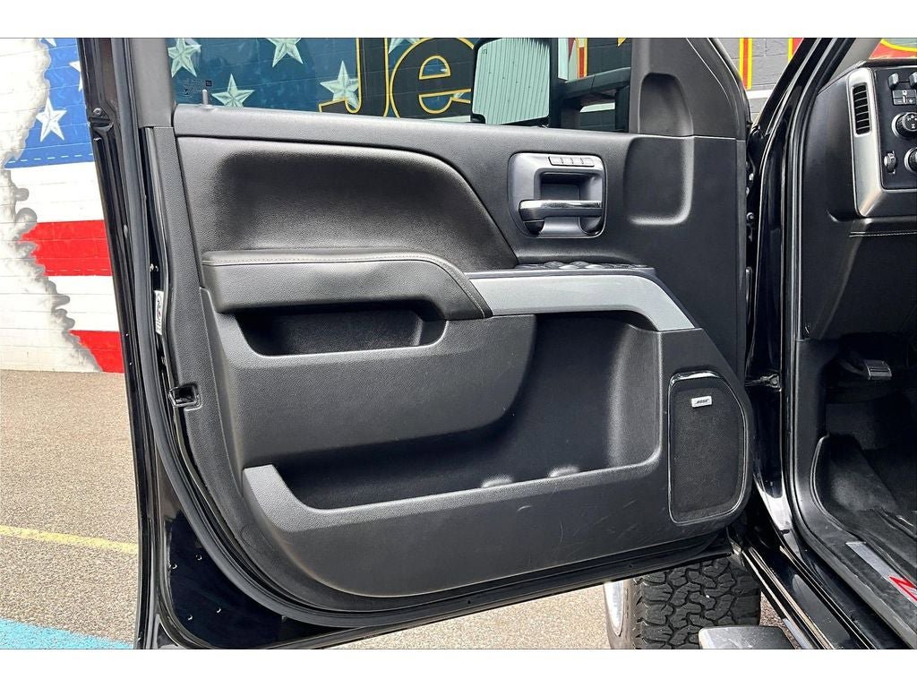 Used 2015 Chevrolet Silverado 2500 LTZ w/ Duramax Plus Package AWD/4WD image 19