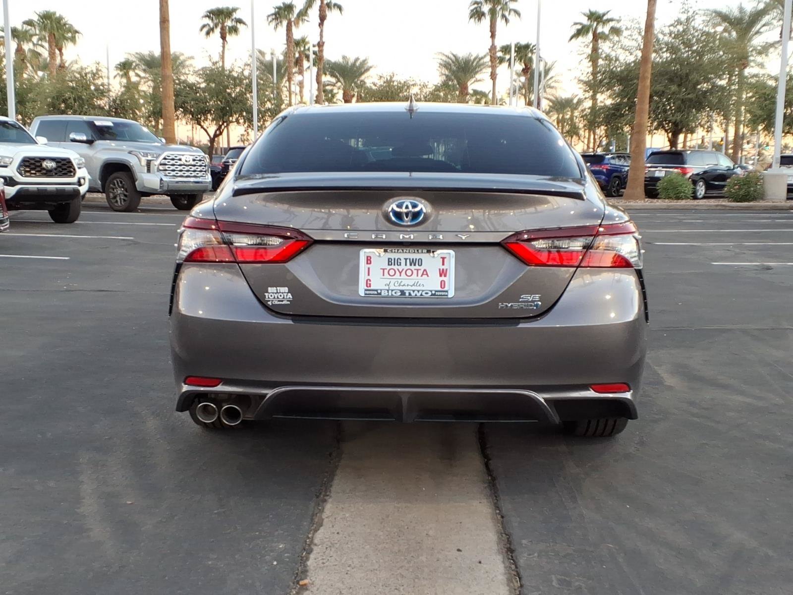 Used 2024 Toyota Camry SE FWD image 5