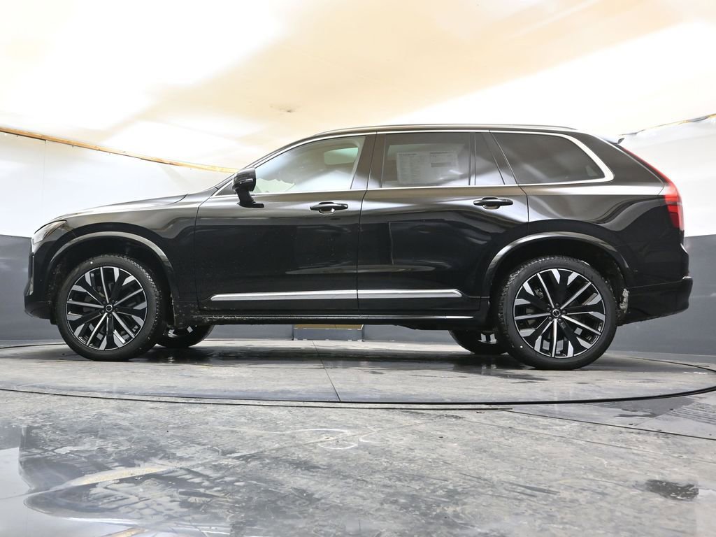 New 2026 Volvo XC90 B6 Plus w/ Protection Package Premier image 43