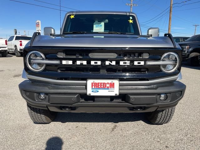 New 2024 Ford Bronco Outer Banks AWD/4WD image 2