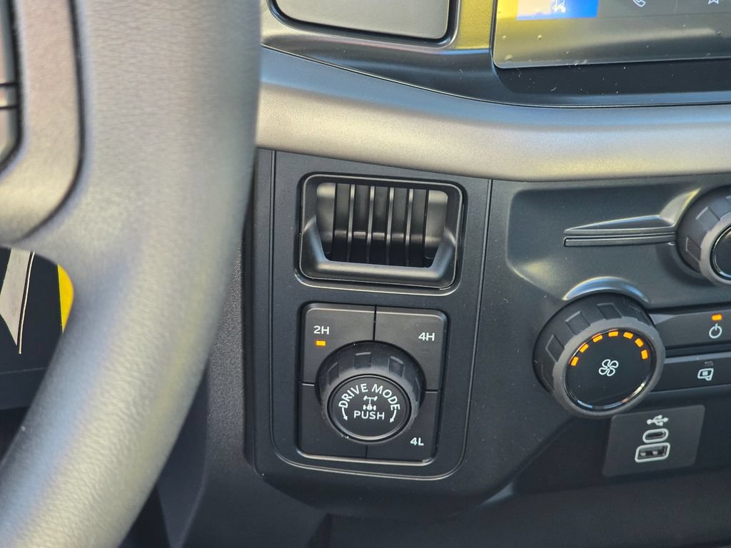 New 2026 Ford F150 XL AWD/4WD image 17
