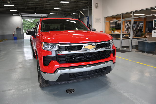 New 2026 Chevrolet Silverado 1500 LT AWD/4WD image 3