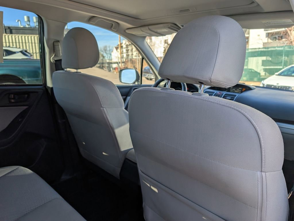 Used 2018 Subaru Forester 2.5i Premium w/ All-Weather Package image 19