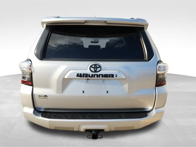 Used 2022 Toyota 4Runner SR5 image 4