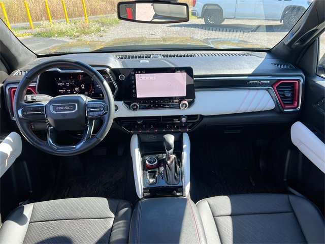 Used 2024 GMC Canyon AT4X image 21