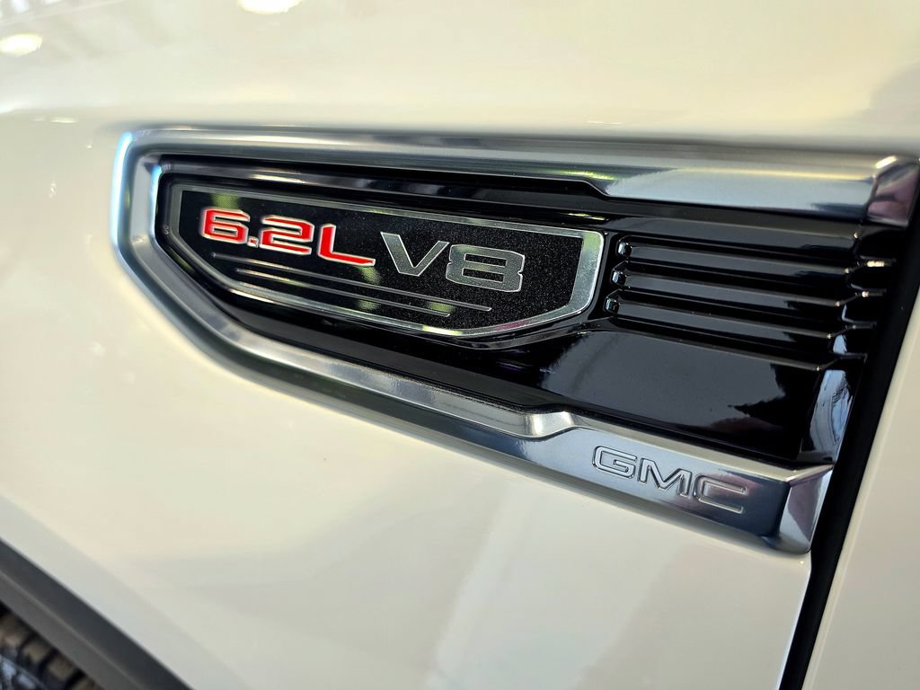 Used 2025 GMC Sierra 1500 AT4 AWD/4WD image 14