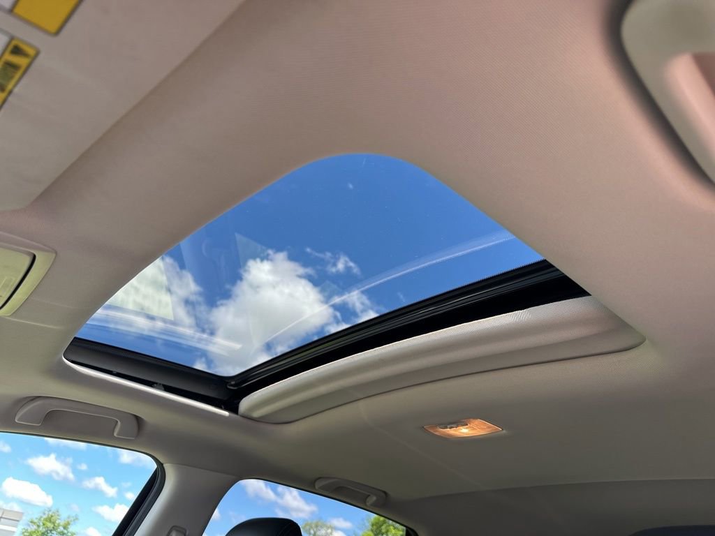 Used 2016 Honda CR-V Touring image 5