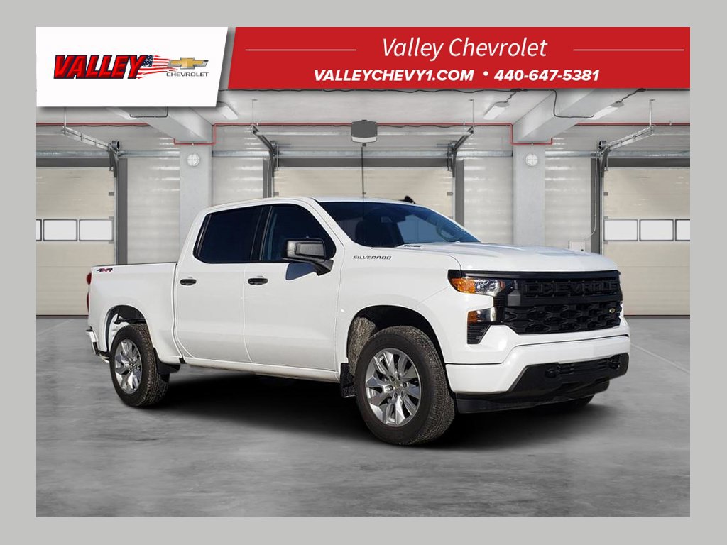 New 2026 Chevrolet Silverado 1500 Custom AWD/4WD image 1