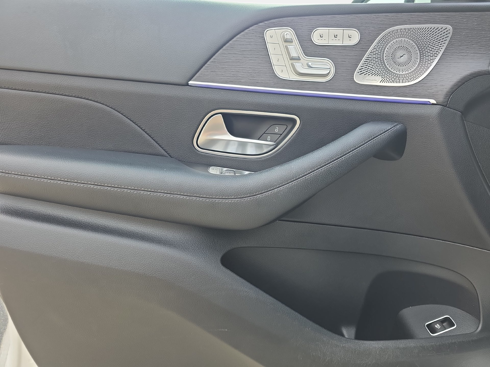 Used 2022 Mercedes-Benz GLE 350 4MATIC image 25