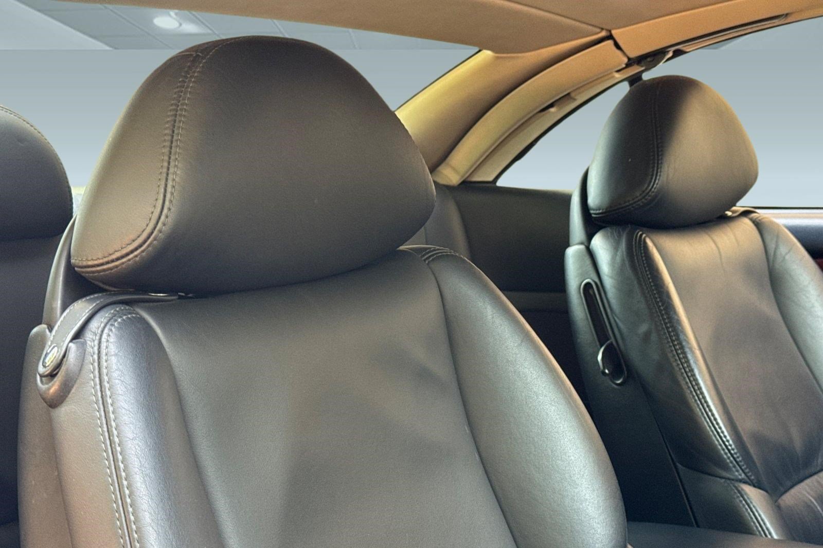 Used 2003 Lexus SC 430 Convertible RWD image 19