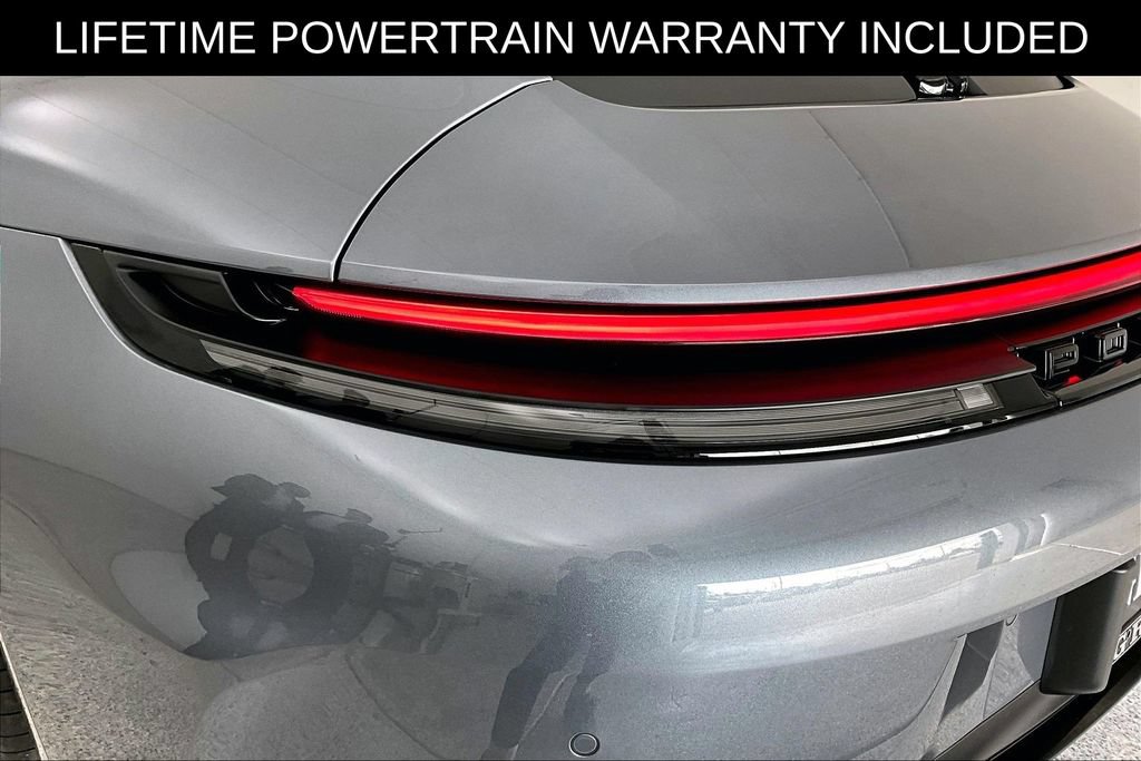 Used 2025 Porsche 911 Carrera T RWD image 35