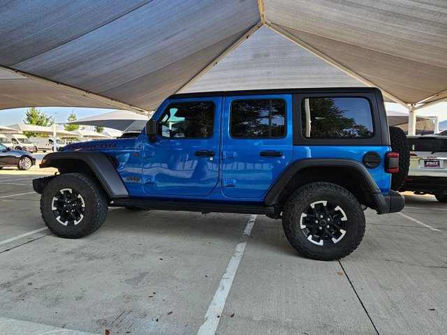 Used 2024 Jeep Wrangler Unlimited Rubicon w/ Capability Package AWD/4WD image 8