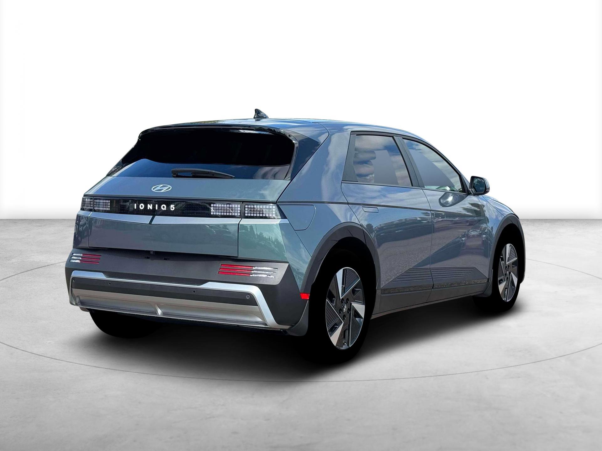 New 2026 Hyundai Ioniq 5 SEL RWD image 7