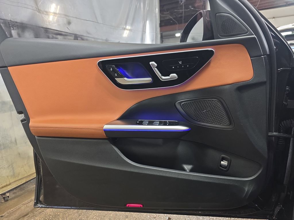 Used 2022 Mercedes-Benz C 300 4MATIC Sedan image 24