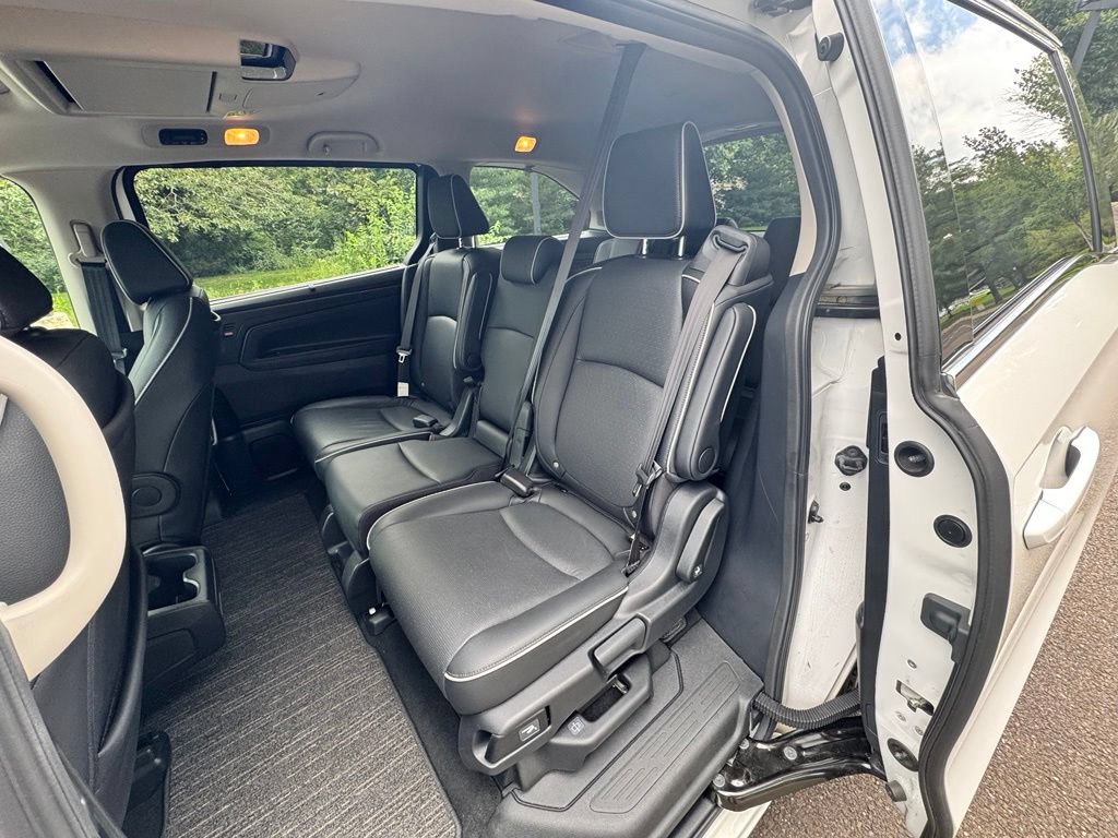 Used 2025 Honda Odyssey Elite image 10