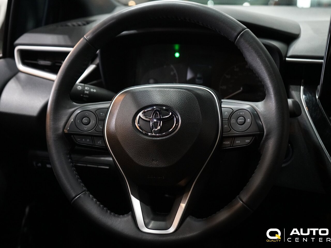 Used 2024 Toyota Corolla SE image 13