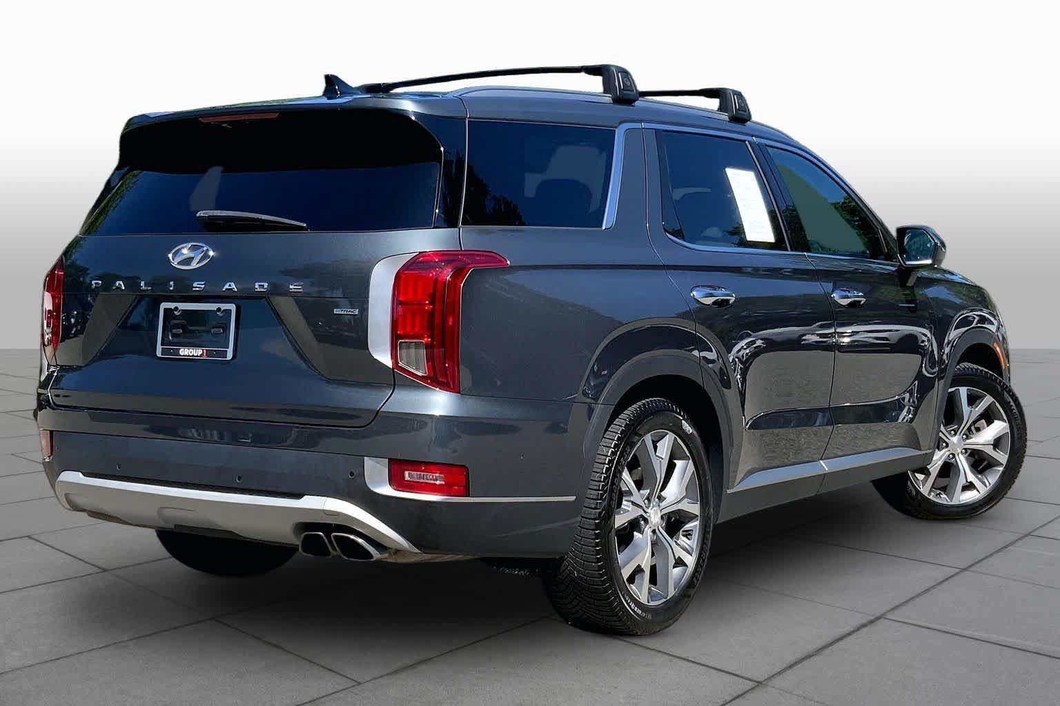 Used 2022 Hyundai Palisade SEL w/ Premium Package AWD/4WD image 13
